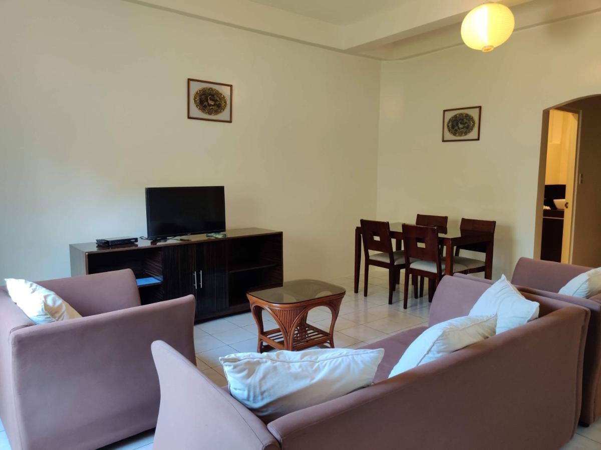 Hotel Red Knight Gardens Davao City Esterno foto